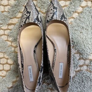 Cole Haan Women's Snakeskin Patterned Heels - Black and Cream